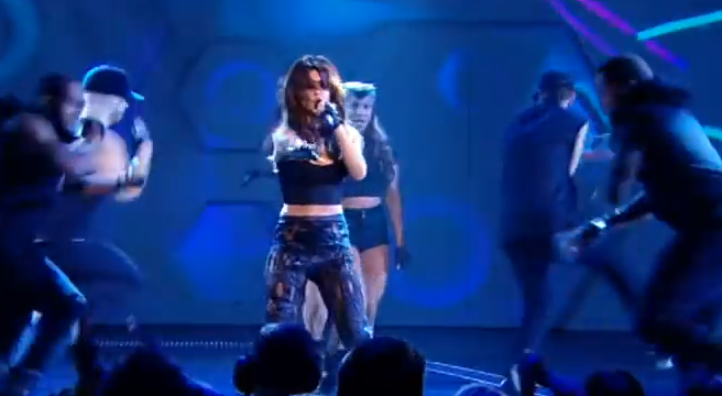 Cheryl Cole gap su co voi Call My Name hinh anh