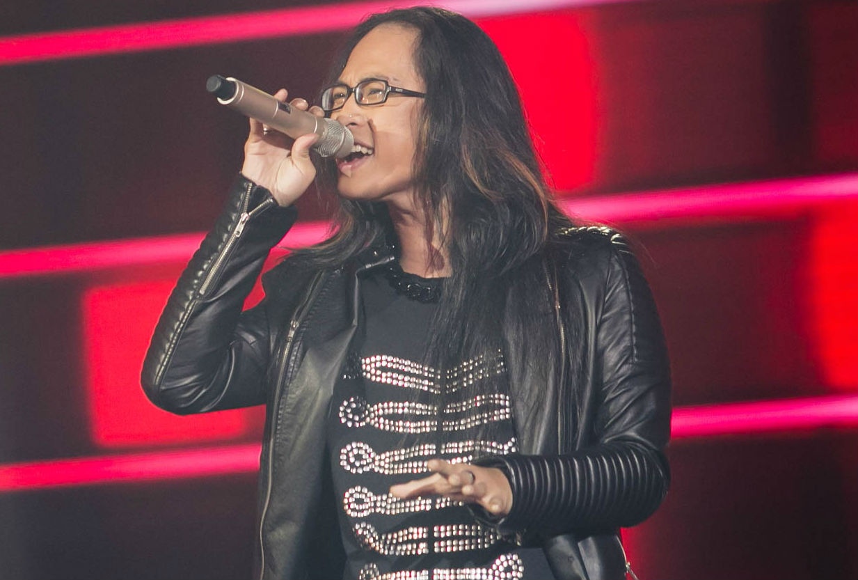 Hoang Trong Nghia hat It's My Life hinh anh