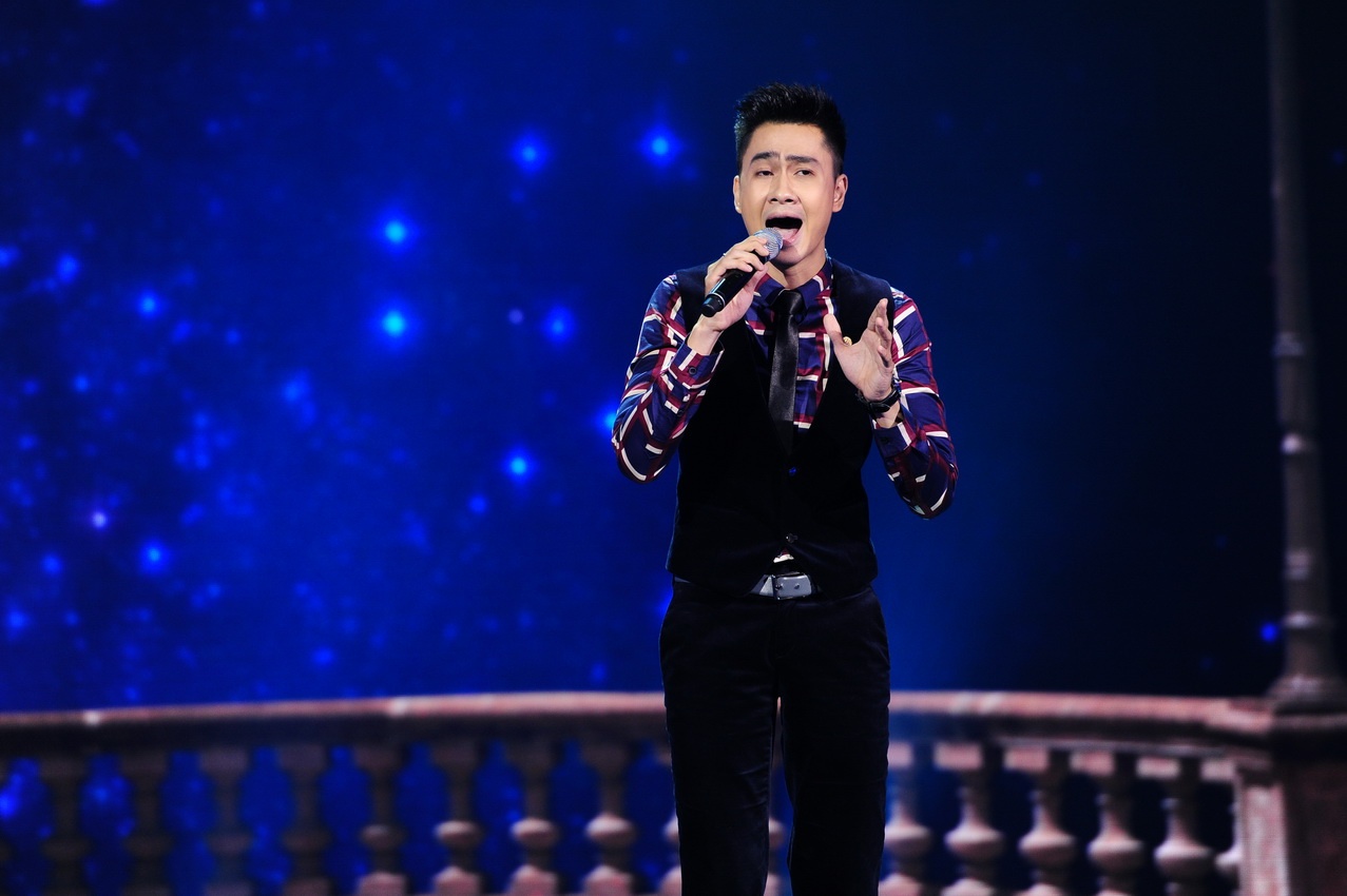 Xét về thực lực, nam ca sĩ điển trai có phần nhỉnh hơn đàn chị nhưng dư âm của trận đấu lần trước đã ảnh hưởng không ít đến thất bại của Tùng Lâm đêm qua.