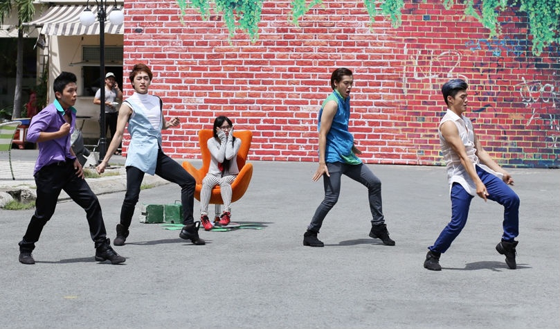 Ghe chong chan cua Lam Vinh Hai, Quang Dang hinh anh