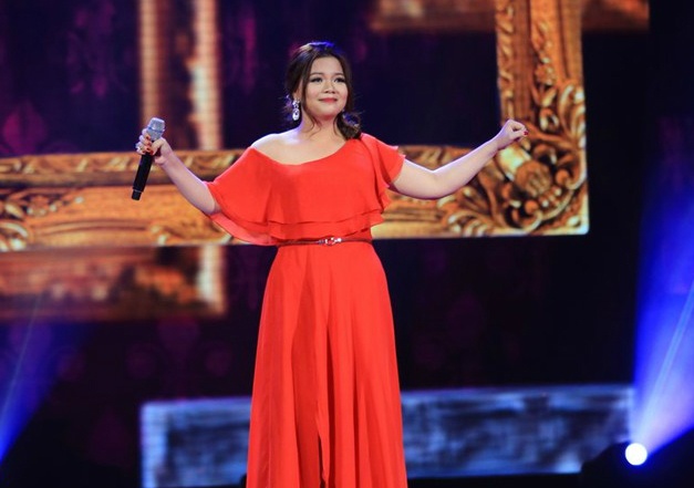 Nam Huong hat All By Myself hinh anh