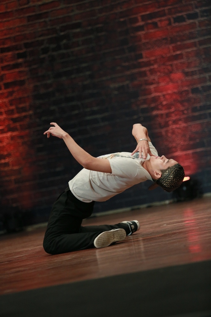 John Huy tức giận vì sự cao ngạo của Hoàng Minh.