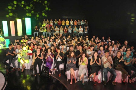 Khán giả xem Gameshow Cùng nhau tỏa sáng sẽ được hỗ trợ 30 nghìn đồng, cùng với đồ ăn và nước uống miễn phí