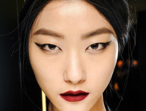 9 mau nu xu Han dang khuay dao san catwalk quoc te hinh anh