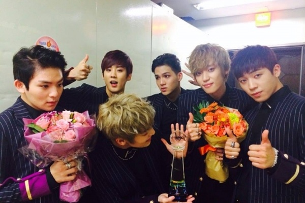 Teen Top bị nghi gian lận.