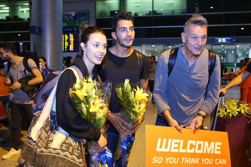 Từ năm 3 tuổi, Kathryn Mccormick đã bắt đầu sự nghiệp nhảy múa tại studio của mẹ mình. Năm lên 18, cô gái vùng quê Georgia quyết định chuyển đến Los Angeles để đảm nhận vai phụ trong bộ phim được làm lại Fame.