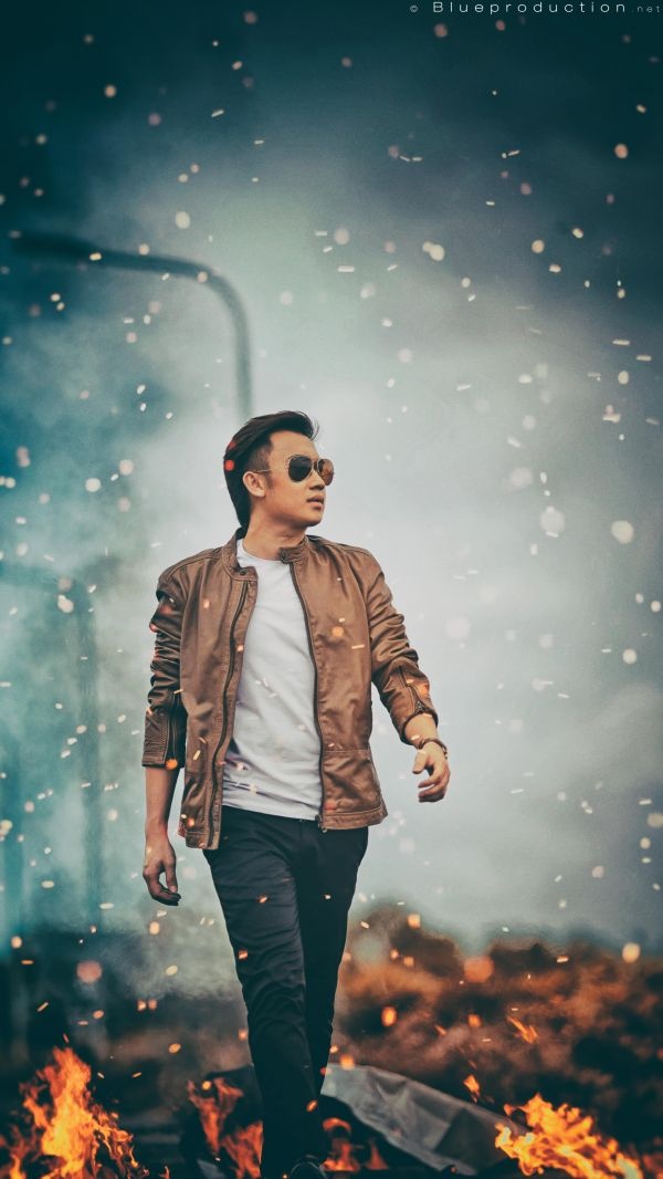 Sau khi phát hành MV Những giấc mộng dài, Dương Triệu Vũ không may bị vấp phải những phản ứng trái chiều từ người xem. Phần lớn ý kiến đều cho rằng câu chuyện trong MV mang tính nhân văn, đã lấy đi nước mắt của khán giả. Hình ảnh và ca khúc kết hợp chặt chẽ với nhau để người xem có thể cảm nhận sâu sắc hơn.