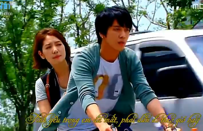 Video fan cover Chac ai do se ve tren nen nhac Because I Miss You hinh anh