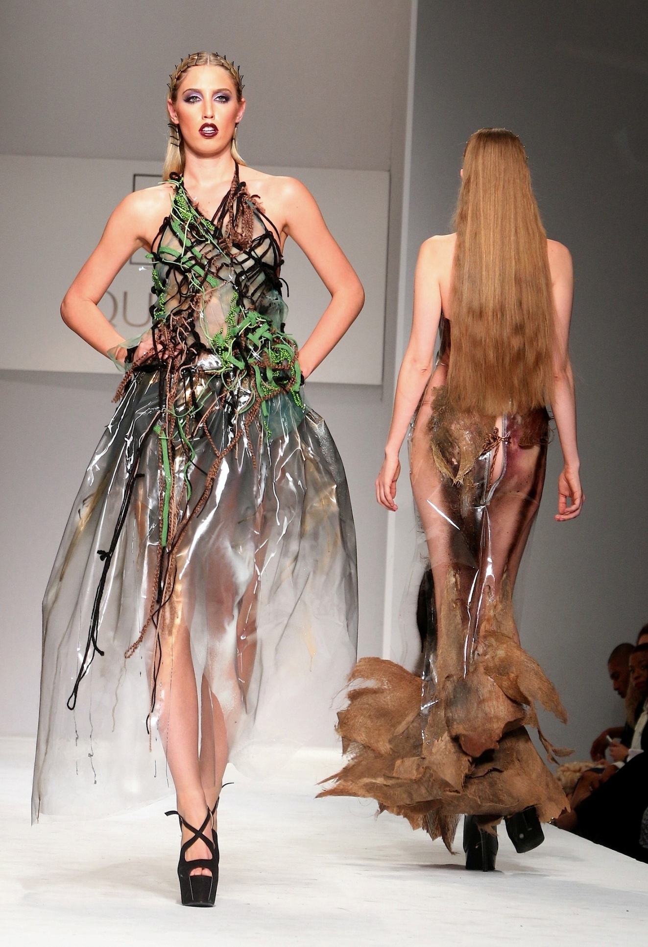 Sắp tới, Quỳnh Paris sẽ đảm nhận thiết kế trang phục cho toàn bộ nghệ sĩ tham gia vở nhạc kịch Cây sáo thần - một kiệt tác của nhà soạn nhạc lừng danh thế giới Mozart.