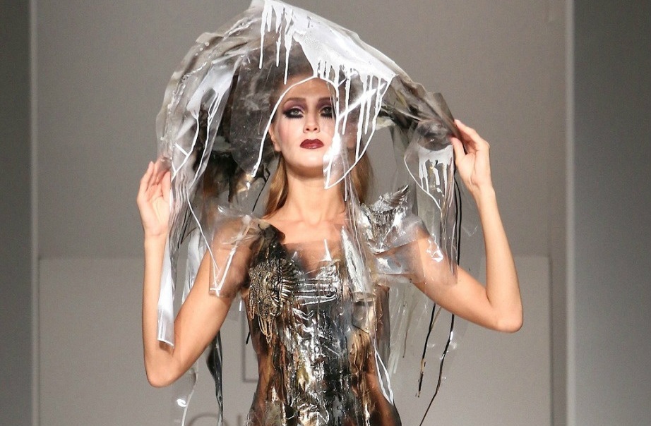 Quynh Paris tiep tuc gay chu y tai Hollywood hinh anh