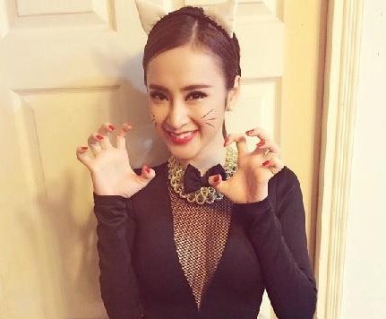 Angela Phuong Trinh, Luong Bich Huu khoe anh choi Halloween hinh anh