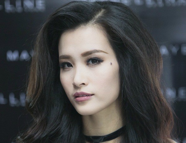 MV Bad Boy cua Dong Nhi hinh anh