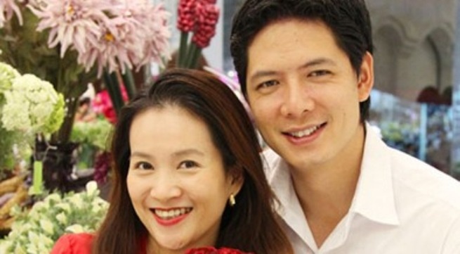 Anh Thơ luôn chú ý chăm sóc ngoại hình để tương xứng với chồng.