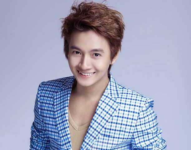 Ngo Kien Huy muon 'danh chiem' nhac truc tuyen hinh anh