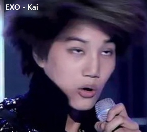  Không thể nhận ra đây là Kai (EXO).