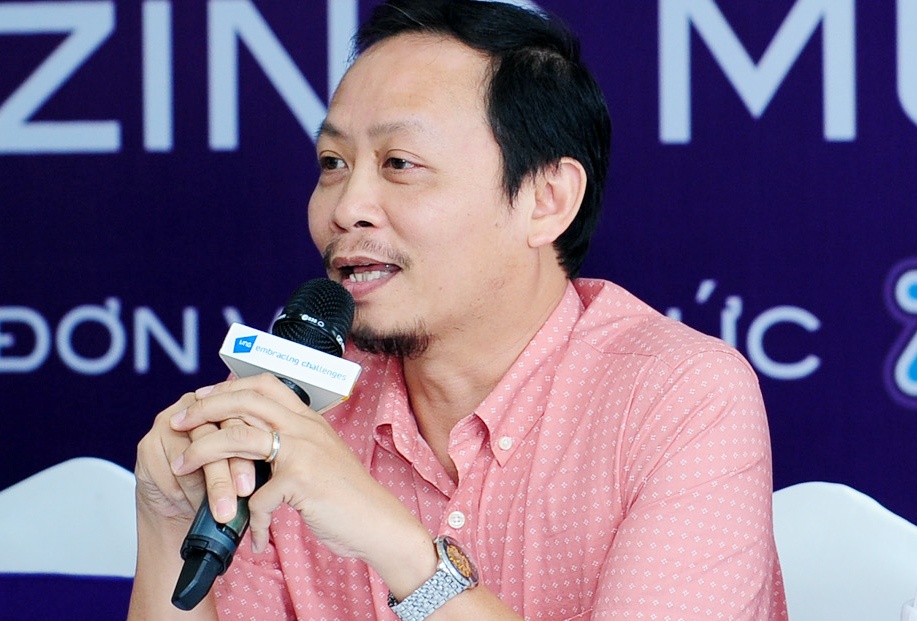 Pham Hoang Nam: 'Ao va thuc cua nhac truc tuyen hap dan toi' hinh anh