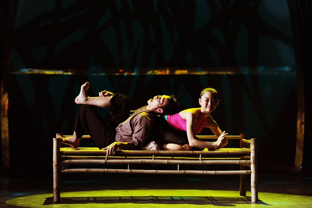 Khán giả hào hứng được gặp lại Tố Như – á quân mùa đầu – khi cô kết hợp cùng Mạnh Quyền trong bài múa dân gian đương đại. Hai NSƯT Vĩnh Hiển và Thái Đạt Minh đã tạo nên điểm nhấn cho chương trình với bài biên đạo đầy sáng tạo và đậm chất Việt Nam. Sử dụng chất liệu của ca khúc Bà rằng bà rí, bài nhảy của Tố Như và Mạnh Quyền rất hài hước và hỏm hỉnh khiến Trấn Thành và ban giám khảo hết lời tán dương vì quá dễ thương.