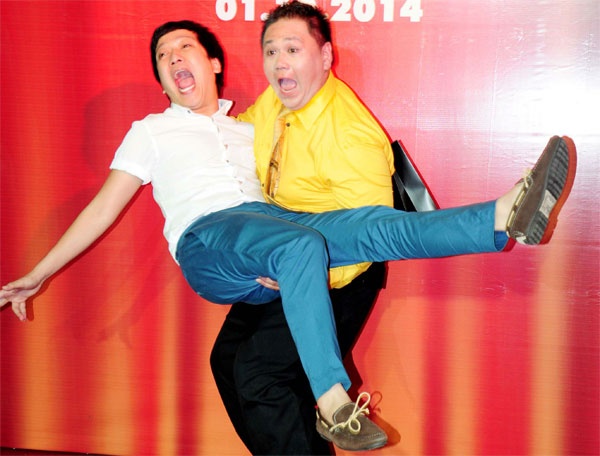 Minh Beo be bong Truong Giang giua buoi tiec hinh anh