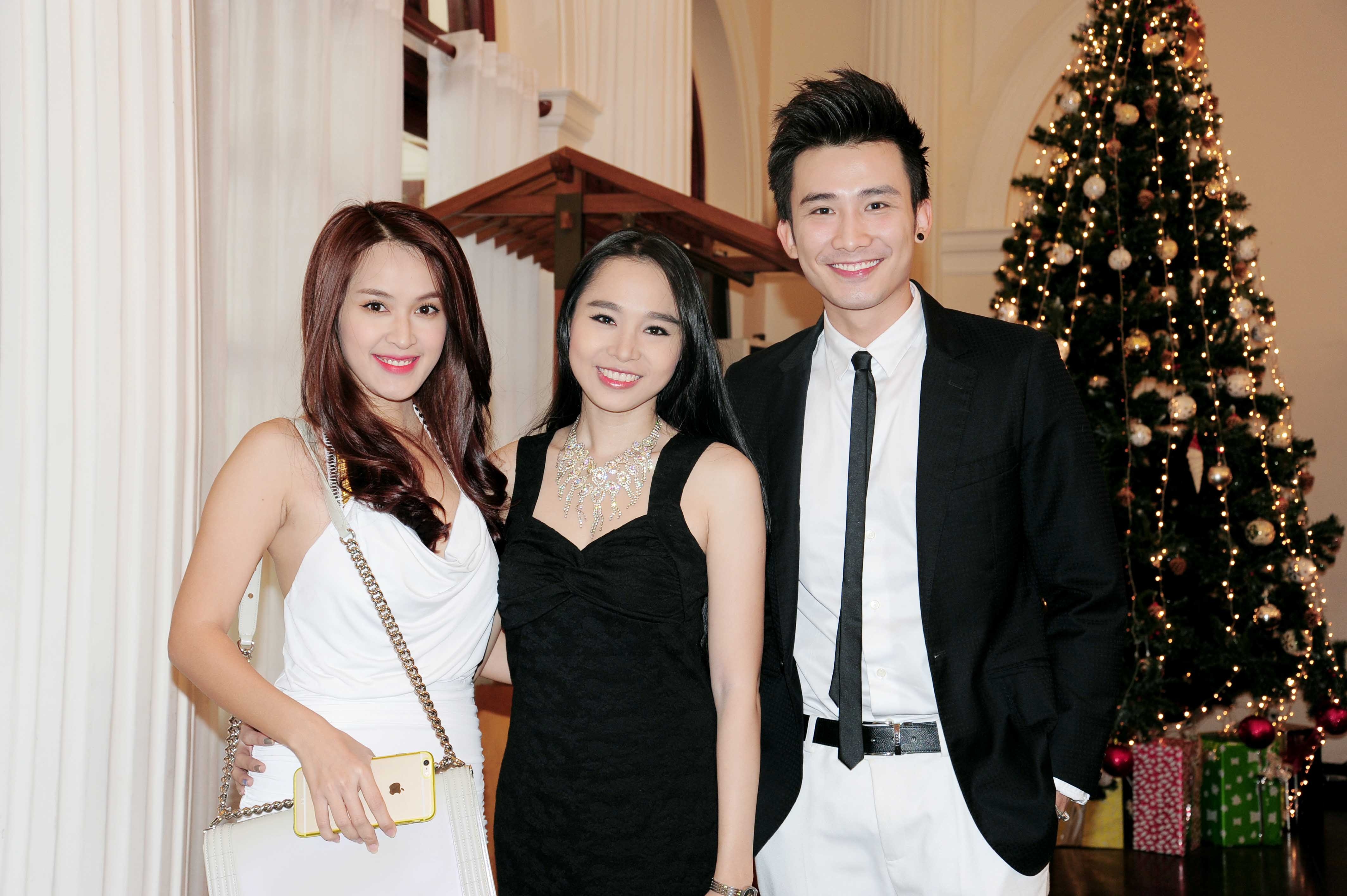 Trong bộ phim đầu tay, Quốc Thuận huy động được dàn diễn viên khá hùng hậu như Thanh Nam, Thanh Thủy, Cát Phượng, Công Ninh, Trung Dân, Phi Phụng, Phương Dung… cùng những gương mặt trẻ: Quốc Cường, Tú Vi, Chí Thiện, Thu Tuyết, Hạnh Thúy, Việt Huê, Bích Trâm…