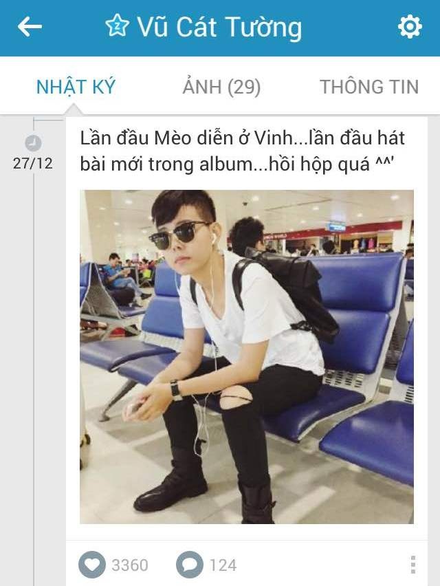 Nữ ca sĩ cá tính ăn mặc bụi phủi đi diễn.