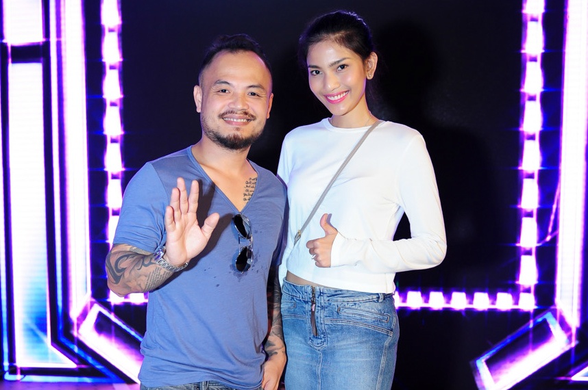 Tran Lap xuat hien tai Zing Music Awards hinh anh