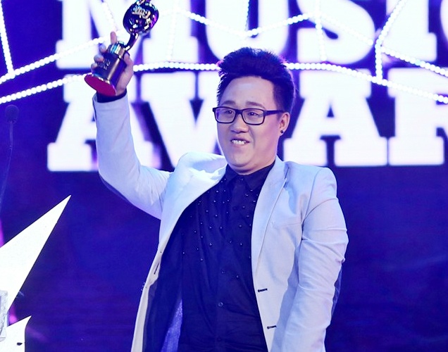'Trot yeu' cua Trung Quan Idol khuynh dao giai thuong ZMA hinh anh