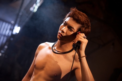 MV Freedom (Tu do) - Tim hinh anh