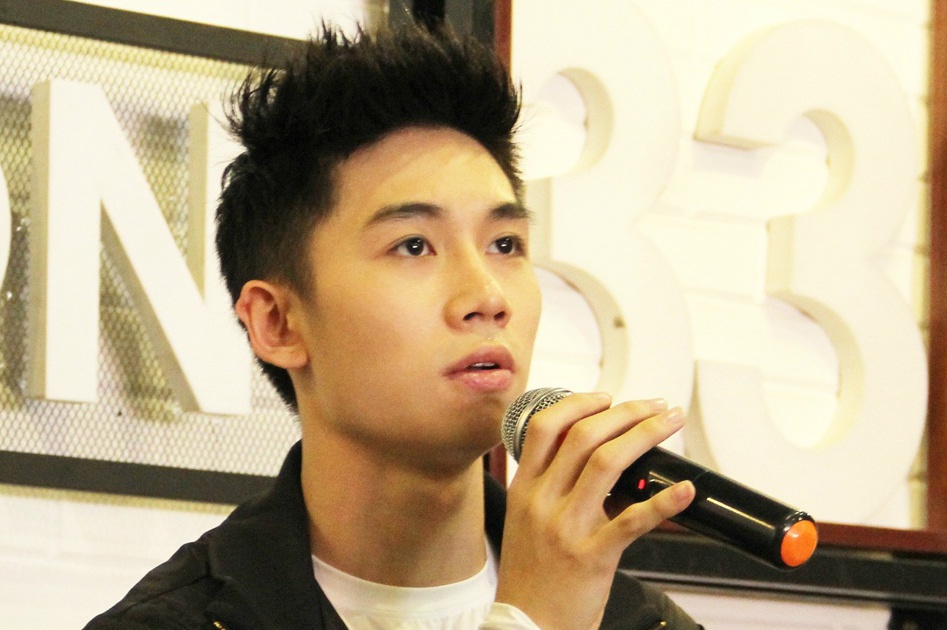 Quan quan Thu thach cung buoc nhay dien trai don tim fan hinh anh