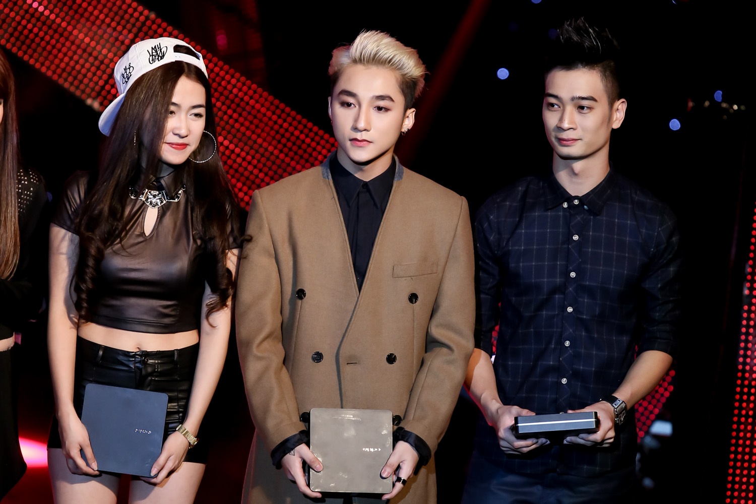 Chiến thắng của team Sơn Tùng