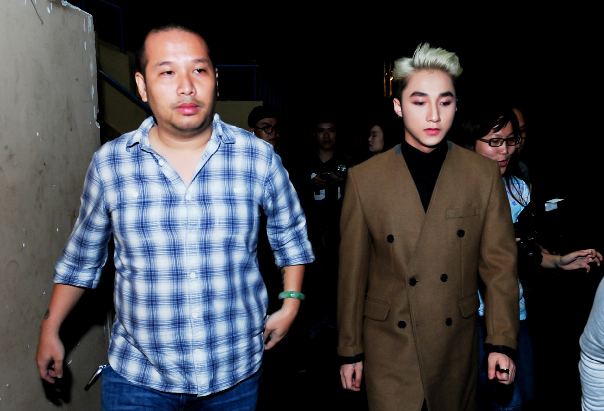 Ong bau Quang Huy ho tong Son Tung moi luc moi noi hinh anh