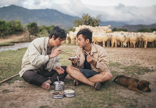 'Lam cha' cua Hoai Lam danh bai nhom 365 tren BXH Zing hinh anh