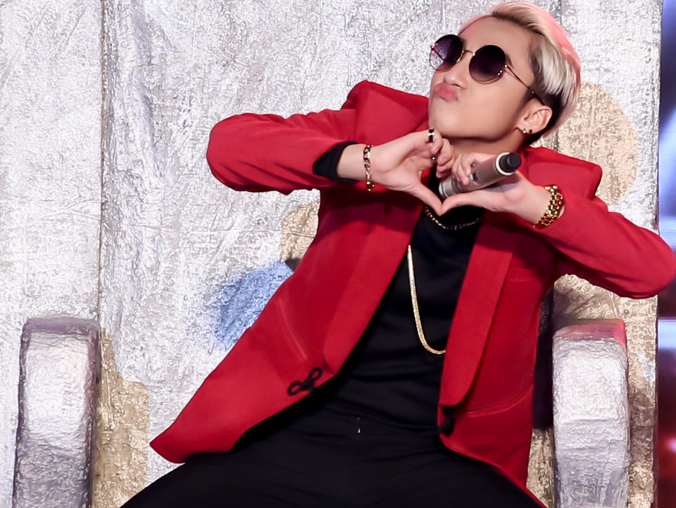 Son Tung M-TP bung no, Isaac sa sut phong do o The Remix hinh anh