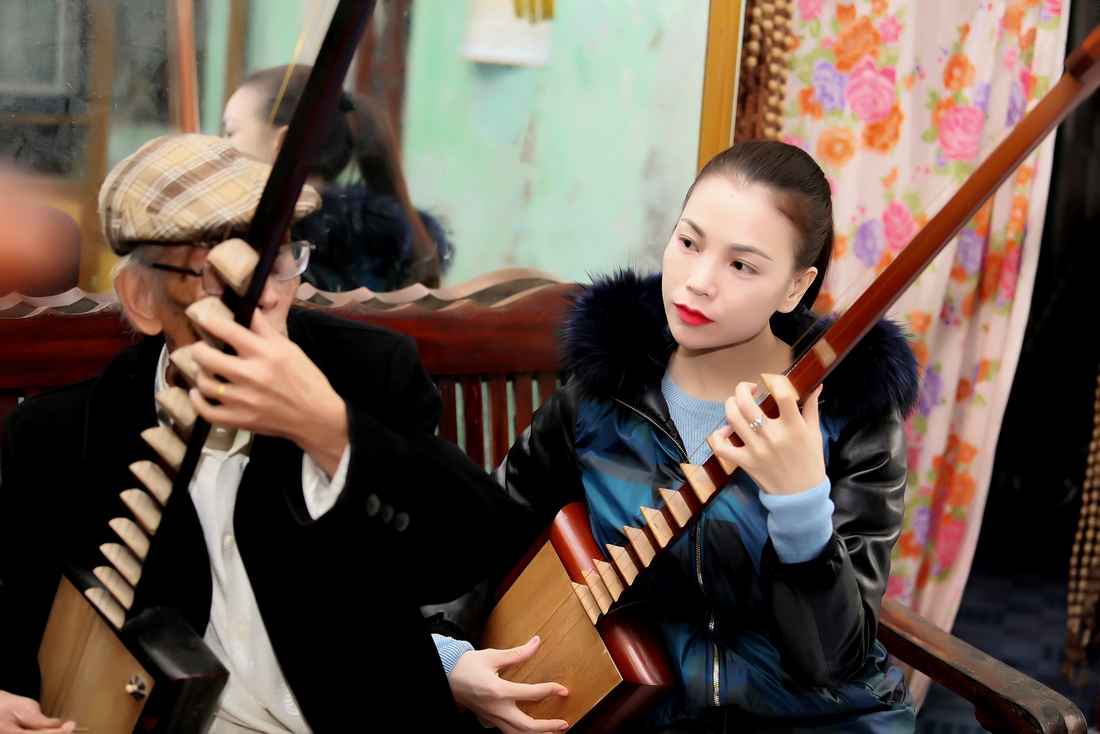 Tâm nguyện được đến chúc Tết các nghệ nhân của nghệ thuật truyền thống Việt khởi phát từ tình cảm đặc biệt của Trà Ngọc Hằng dành cho nghệ thuật truyền thống, từ khi cô yêu mến và say mê nghệ thuật Xẩm, cô cũng tìm hiểu nhiều hơn về các loại hình nghệ thuật truyền thống và muốn được gặp gỡ, thăm hỏi các nghệ nhân.