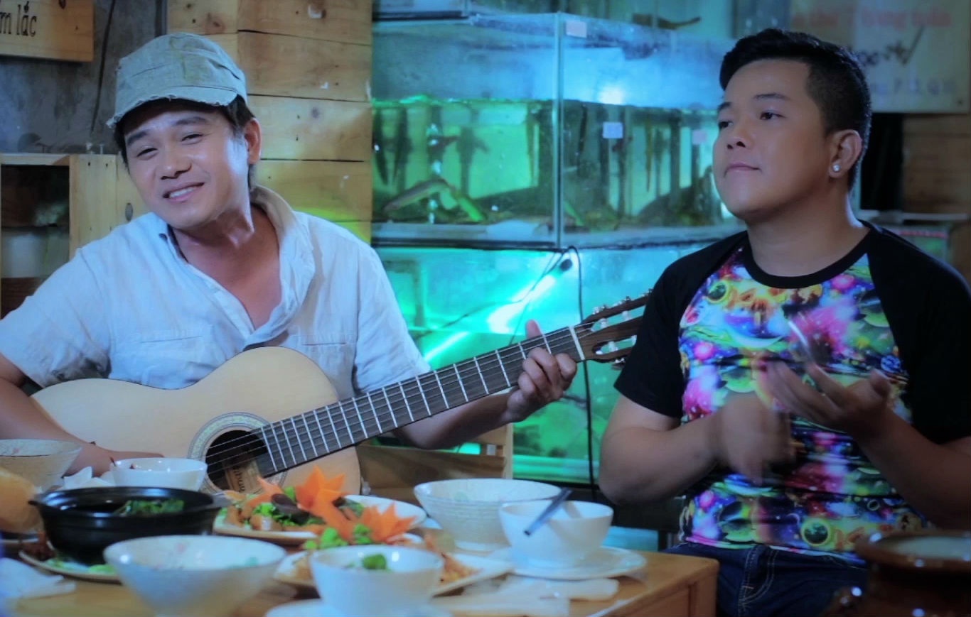 Mai Quoc Huy dua cau chuyen vo no cua anh vao MV dip Tet hinh anh