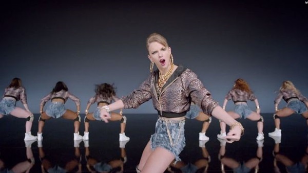 Shake it off - Taylor Swift.