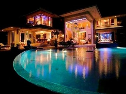 Hai trong số các biệt thự của Lưu Diệc Phi.