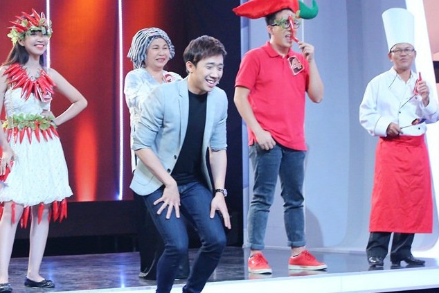 Viet Huong thach do Tran Thanh an ot hinh anh