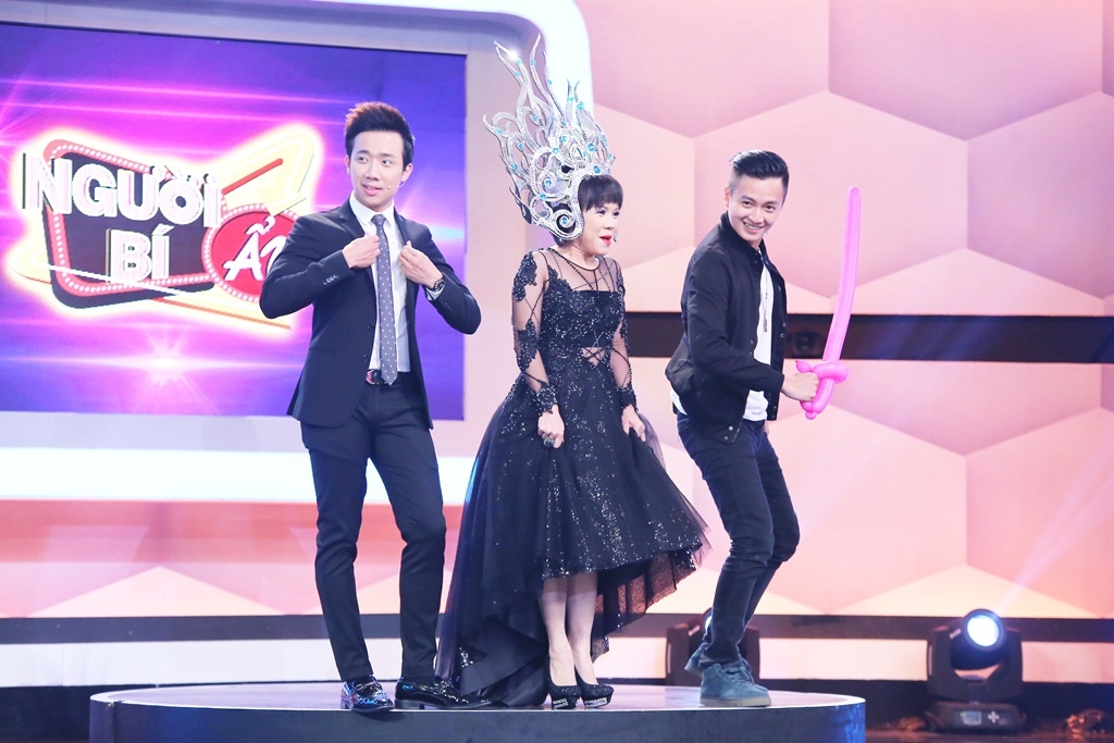 Việc Hương có Ngô Kiến Huy thì...