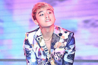 Son Tung bat ngo gui don xin rut khoi The Remix hinh anh