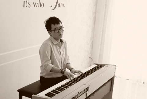 Thiều Bảo Trang tách khỏi Phương Uyên.