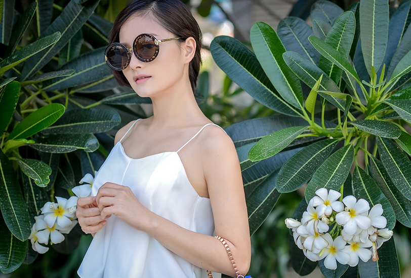 Phong cach don he goi cam cua Lan Phuong hinh anh