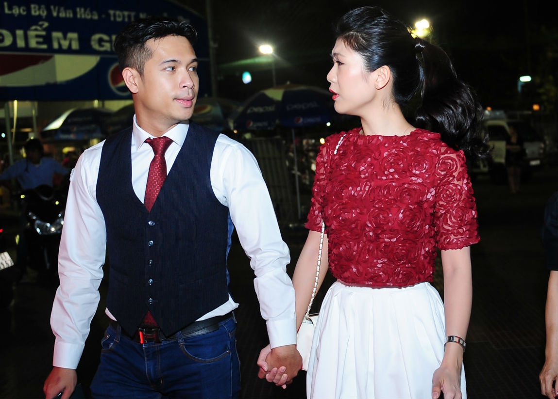 Truong The Vinh nam tay ban gai phi cong ra mat phim ma hinh anh
