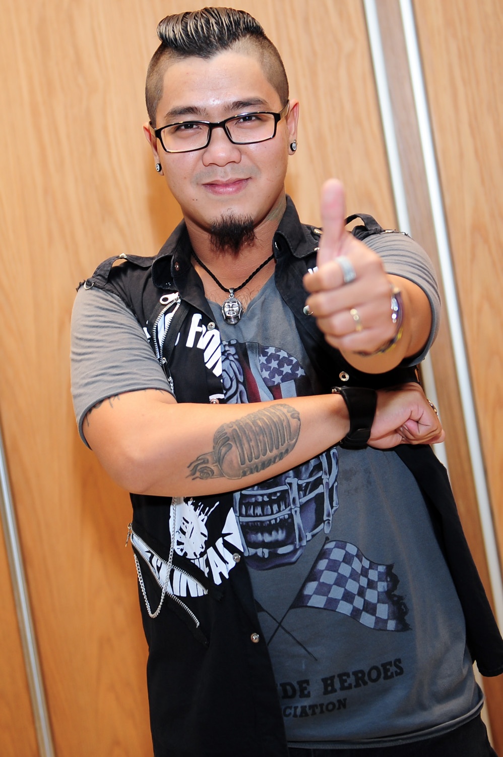 10. Tuấn Khanh - Thành viên kỳ cựu của nhóm Microwave – một trong những ban nhạc rock nổi tiếng của Việt Nam.