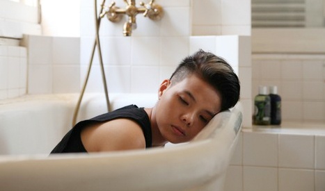 Vu Cat Tuong soan ngoi Pham Hong Phuoc tren BXH Zing hinh anh