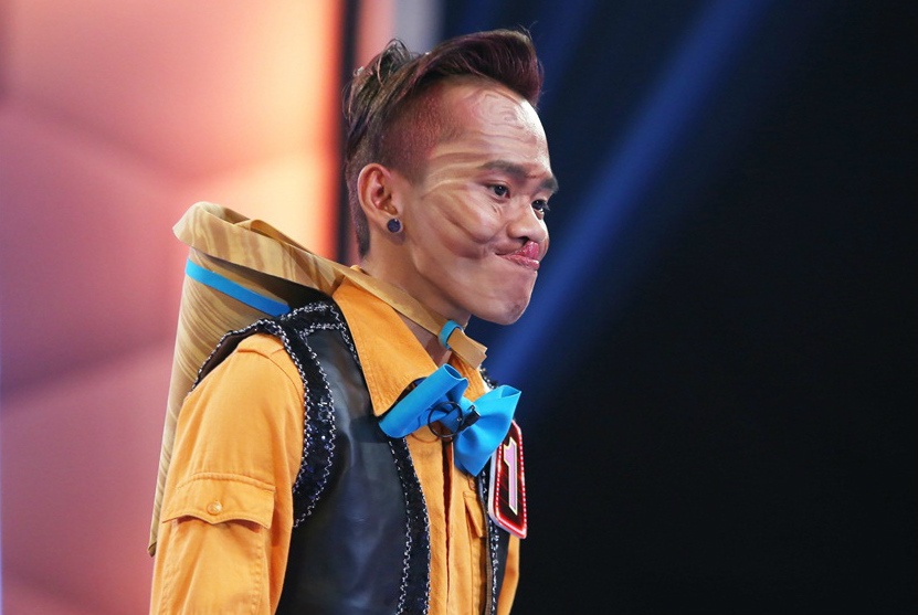 Viet Huong thich thu voi nguoi liem mui bang luoi hinh anh