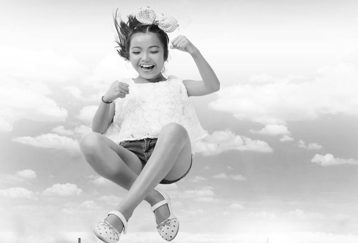 MV Ba ke con nghe - Bao Nghi hinh anh