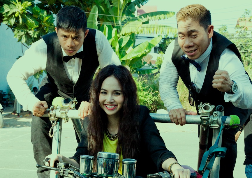 Truong Quynh Anh, Dinh Ngoc Diep dong 'Bao mau sieu quay' hinh anh