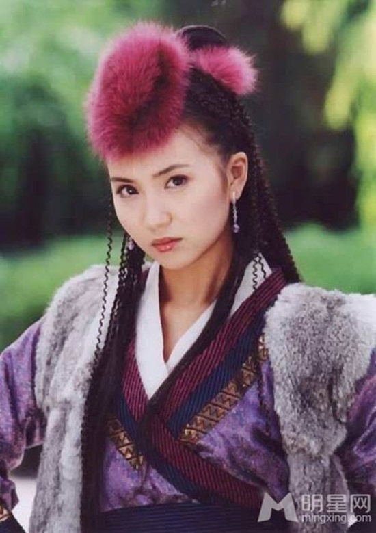 Trần Hảo – A Tử: Trần Hảo từng được tiến cử thể hiện vai A Châu nhưng cô lại có hứng thú với vai A Tử hơn nên đề nghị đạo diễn cho thử sức với nhân vật này. Mỹ nhân “vạn người mê” đã dành nhiều thời gian nghiên cứu kịch bản và tính cách nhân vật. Nhờ đó, cô thể hiện thành công sự thất thường, ranh ma, độc ác nhưng hết mực si tình của nhân vật A Tử. 