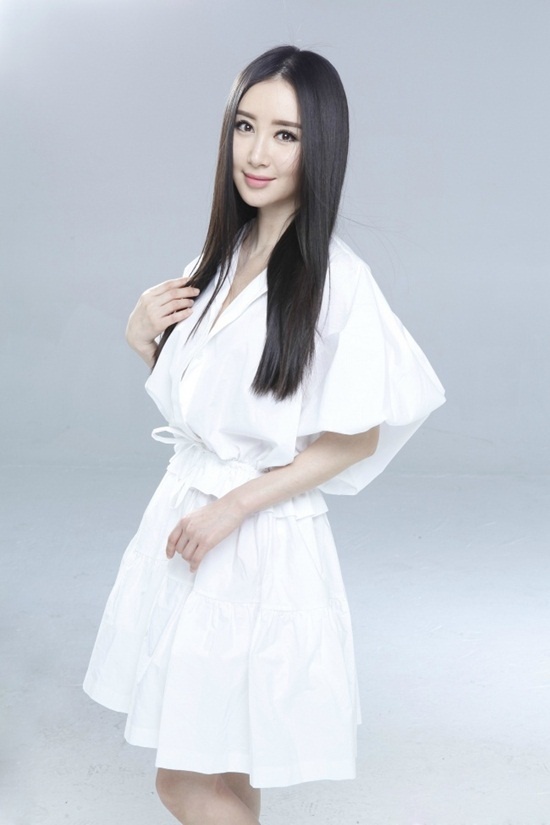 Thành công của vai diễn Thiên sơn đồng lão đã giúp Thư Sướng nhận được vai chính trong một số bộ phim như Chuyện nàng Tinh Vệ lấp biển, Bảo liên đăng… Tuy nhiên mấy năm trở lại đây, tên tuổi Thư Sướng có phần đi xuống. Cô chủ yếu chỉ đảm nhận vai phụ hoặc thứ chính.