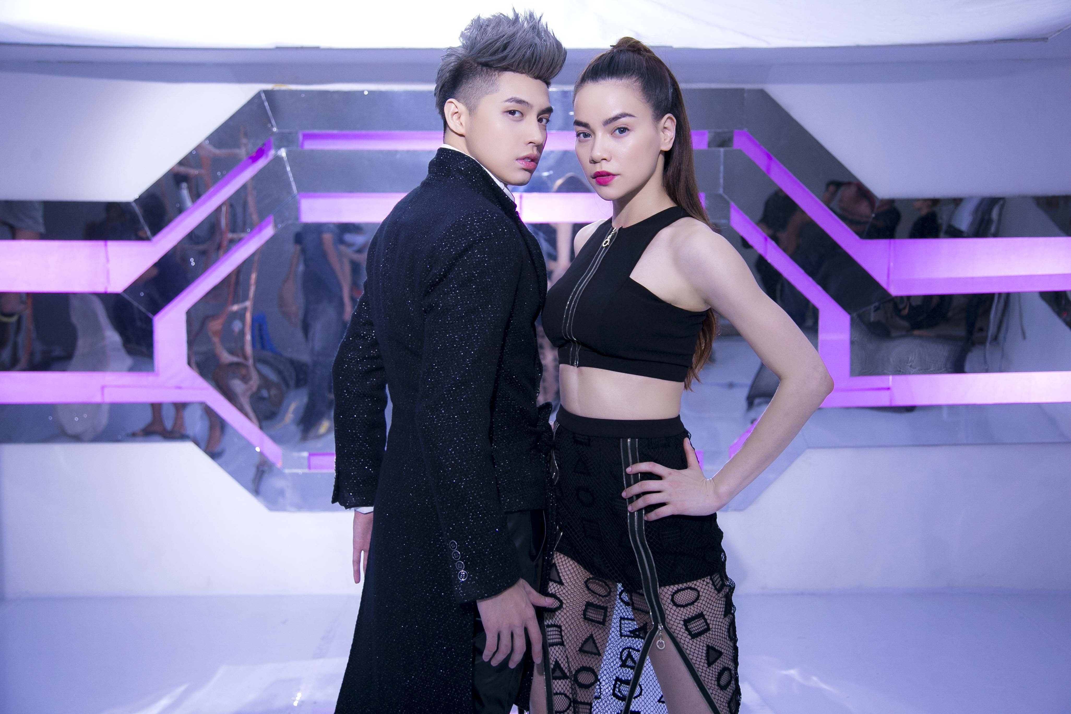 Noo Phước Thịnh và Hồ Ngọc Hà trong MV Em đi tìm anh.